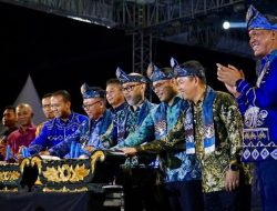 Festival Budaya Saijaan ke-11 Resmi Dibuka, Kotabaru Mantapkan Langkah Jadi Magnet Wisata Nasional