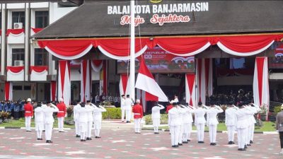 Upacara HUT ke-80 RI di Balai Kota Banjarmasin Berlangsung Khidmat dan Meriah