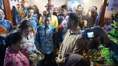 Pasar Malam Indonesia Buka Rakernas JKPI 2025, Wali Kota Banjarmasin Serukan Dukungan untuk UMKM