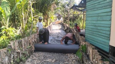 TMMD ke-125 Banjarmasin, TNI dan Warga Bersatu Bangun Infrastruktur dengan Teknologi Geotekstil