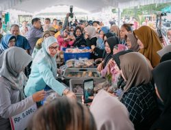 Gerakan Pangan Murah di Banjarbaru: Wali Kota Erna Lisa Halaby Bagikan Sembako Gratis untuk Warga