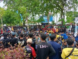 Ribuan Massa Padati DPRD Kalsel, Suarakan Tuntutan Reformasi Hingga Isu Masyarakat Adat