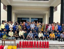 Antisipasi Bahaya Kebakaran, Pegawai DPRD Barito Kuala Diberi Pelatihan Langsung
