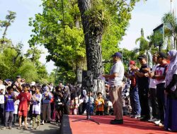 Peringati HUT ke-80 PMI, Pemkab HST Gelar Jalan Sehat