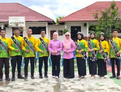 Ketua TP PKK HST Sosialisasi Anti Bullying di SMAN 1 Barabai