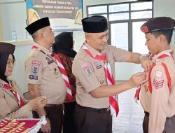 Wabup H. Bahsanuddin Sematkan TISKA, Dorong Pramuka Tanah Bumbu Terus Berprestasi