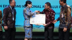 Pemkab Tanah Bumbu Raih Penghargaan TPAKD Terbaik se-Kalimantan, Bupati Andi Rudi Latif Tegaskan Komitmen Perluas Inklusi Keuangan