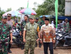 Sinergi TNI dan Pemkab Barito Kuala Dorong Percepatan Pembangunan Desa