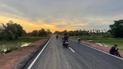Gubernur Muhidin Dorong Konektivitas Baru Lewat Jalan Lintas Tengah Kalsel