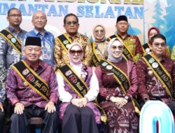Bupati Tanah Bumbu dan Istri Resmi Dikukuhkan Sebagai Ayah dan Bunda Forum Anak Daerah, Teguhkan Komitmen Wujudkan Kabupaten Ramah Anak