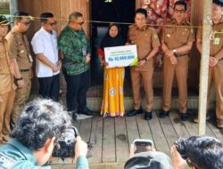 Bupati Balangan H. Abdul Hadi Serahkan Santunan BPJS Ketenagakerjaan, Bukti Hadirnya Negara Lindungi Pekerja dan Keluarganya