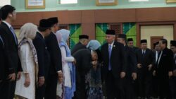 Gubernur H. Muhidin Lantik 11 Pejabat Eselon II : Tegaskan Semangat Pelayanan dan Kerja Nyata untuk Rakyat