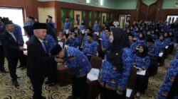 Gubernur H. Muhidin Lantik 164 PPPK : “Bekerjalah dengan Niat Tulus, Hati Akan Tenang”