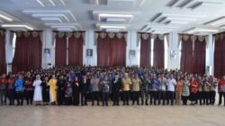 Wakil Bupati Kapuas Pimpin Pengambilan Sumpah dan Serahkan SK PPPK Tahap II: Momen Penting Penguatan SDM Daerah