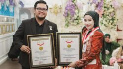 Luar Biasa! dr. Ayu Widyaningrum Raih Dua Rekor MURI di Momen Hari Kesehatan Nasional