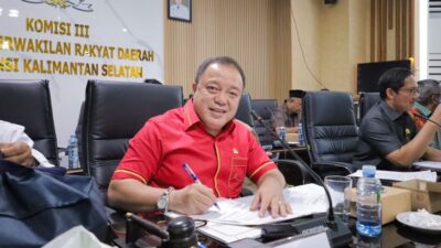 Pansus III Setujui Draf Ranperda Penambahan Penyertaan Modal untuk Bank Kalsel
