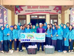 Tak Sekadar Bagi Takjil, PKK Dusun Tengah Bangun Solidaritas Sosial di Bulan Ramadan
