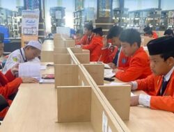 Kenalkan Dunia Literasi, Perpustakaan PalnamTerima Kunjungan Siswa MTs Al-Hamid Banjarmasin