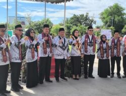 Bupati HST Kukuhkan Deni Era Yulyantie sebagai Ibunda Guru