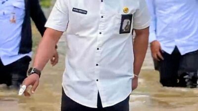 DKP Kalsel Salurkan Bantuan Gubernur untuk Warga Terdampak Banjir di Teluk Selong Ulu Martapura