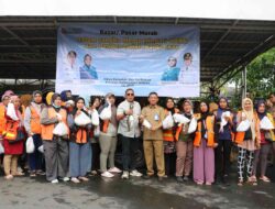 Jelang HBKN & Pengendalian Harga Ikan DKP Kalsel Bagikan Ikan Patin Gratis Untuk Gelorakan Program GEMARIKAN