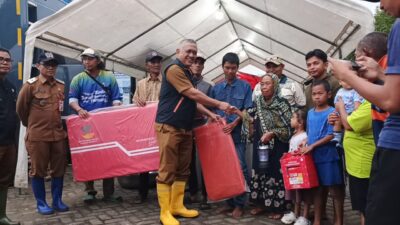 Gubernur Kalsel Turun Tangan Tangani Banjir, Salurkan Bantuan dan Dirikan Dapur Umum di Martapura Barat
