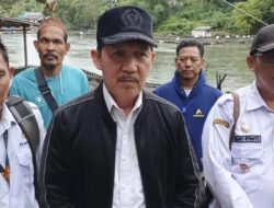 ‎Gusti Abidinsyah Tinjau dan Salurkan Bantuan untuk Jembatan Rusak di Aranio