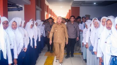 Gubernur Kalsel Apresiasi Sekolah Rakyat, Titip Pesan ke Siswa : Sukses Dimulai dari Bakti kepada Orang Tua