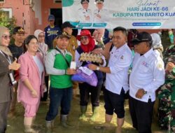 Banjir Jejangkit, Ketua DPRD Batola Dengarkan Keluhan Warga dan Serahkan Bantuan