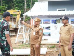 Perkuat Sinergi Daerah–TNI, Bupati Kotabaru Tinjau Progres Pembangunan Yonif TP 884/Saijaan