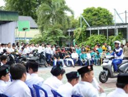 Pelajar SMK Muhammadiyah 5 Al Furqan Ikuti Edukasi Safety Riding PT Trio Motor