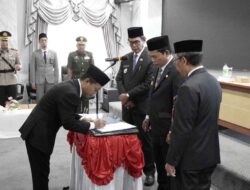 Bupati Abdul Hadi Lantik Pejabat Tinggi Pratama, Fakhriyanto Resmi Jabat Sekda Balangan