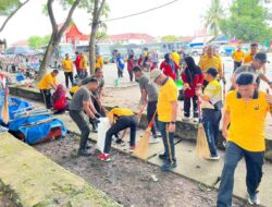 Kapolda Kalsel Bersama Unsur Forkopimda Kompak Gelar Bakti Kebersihan