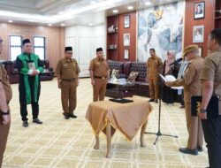 Bupati Kotabaru Resmi Lantik Dua Pejabat Strategis, Dorong Penyegaran dan Kinerja Birokrasi