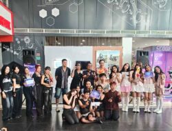 Panggung Membara! Dance Cover K-Pop Guncang Trio Motor Perintis