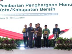 Gubernur Kalsel Raih Penghargaan Nasional Pembina Terbaik Pengelolaan Sampah 2026