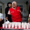 Puluhan Ribu Paket Buka Puasa Dibagikan di Berbagai Daerah