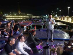 Sahur di Atas Kelotok, Wali Kota Muhammad Yamin HR Serap Aspirasi dan Soroti Sampah