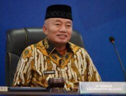 Muhidin Pimpin RUPS Bank Kalsel, Target Jadi Bank Devisa 2026