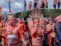 Tradisi Banama Hai dan Ngarunya Meriahkan Hari Jadi Kuala Kapuas