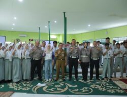 Trio Motor dan Satlantas Edukasi Safety Riding di SMAN 10