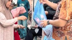 ‎Firman Yusi Gelar Pasar Murah & Berbagi Bibit Sayur Saat Reses di Tabalong