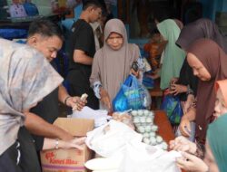 Pasar Murah ke-30 Disperindag Balangan Diserbu Warga Padang Raya