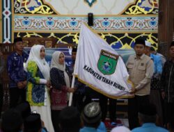Suasana Haru Warnai Pelepasan Jamaah Haji Tanah Bumbu di Masjid Agung Nurussalam