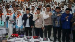 Kloter 13 Jamaah Haji Kotabaru dan Tanah Bumbu Dilepas ke Tanah Suci