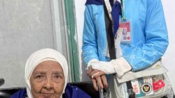 Semangat di Usia 87 Tahun, Norma Mangacil Berangkat Haji dari Kotabaru