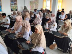 Ratusan Guru HST Ikuti Sertifikasi Google