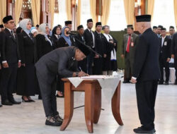 Muhidin Kukuhkan Rusdi Hartono, Dislautkan Kalsel Siap Perkuat Pelayanan dan Inovasi