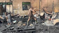 Kebakaran di Gang Kalimantan I Banjarmasin Hanguskan Sembilan Rumah dan Sekolah