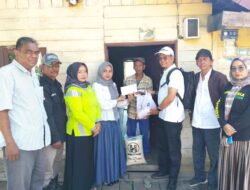 Berkah Jumat Hasnur Group, Warga Dua Desa Terima Bantuan Pangan dan Santunan